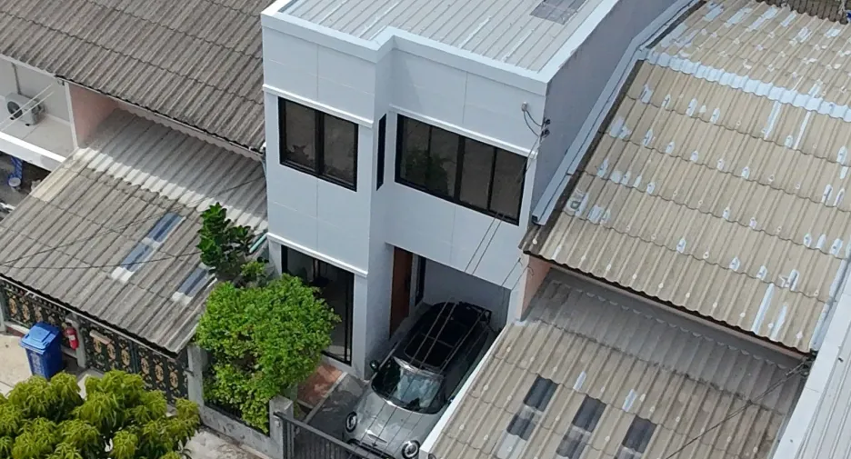 For sale 2 bedrooms house in Watthana, Bangkok