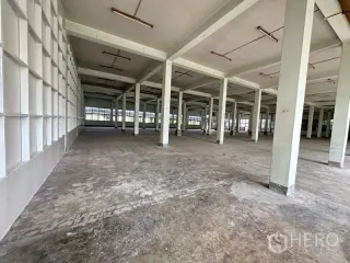 出租 办公室 在 Bang Sao Thong, Samut Prakan