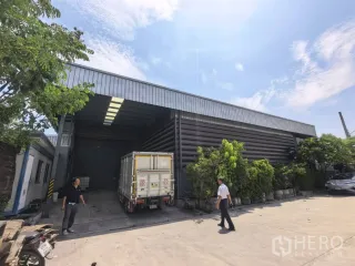 出租 仓库 在 Bang Sao Thong, Samut Prakan