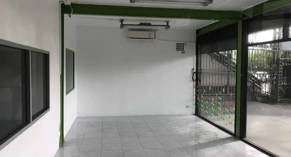 Lagerhaus zur Miete in Bang Phli, Samut Prakan