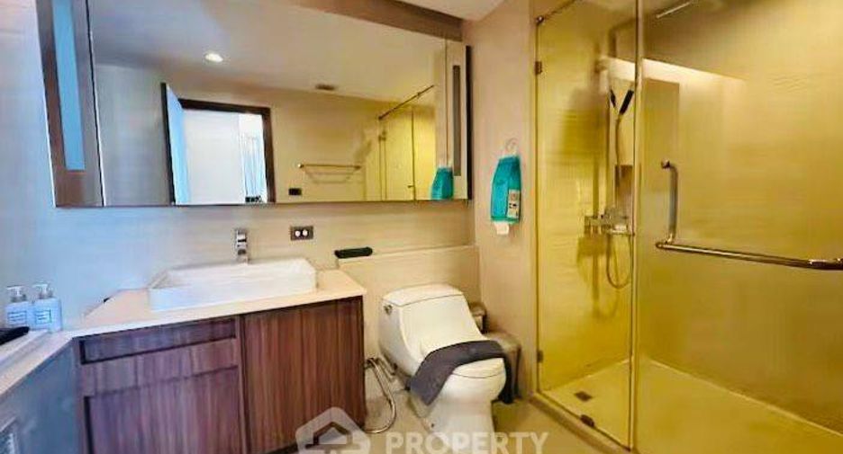 For sale 2 ベッドルーム condo in Sathon, Bangkok