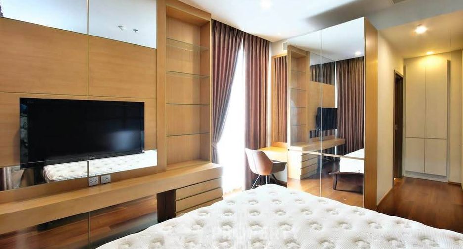For sale 1 bed condo in Watthana, Bangkok