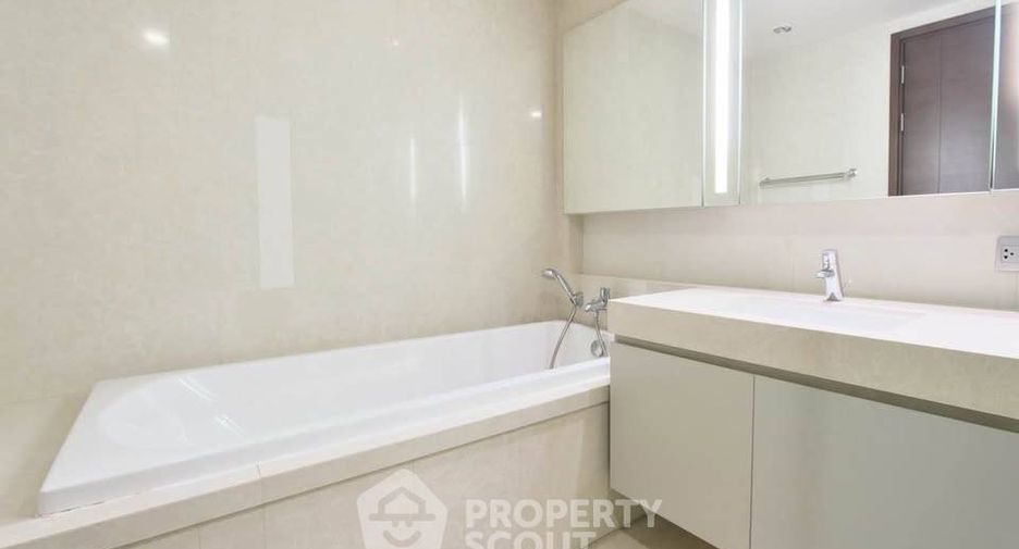 For sale 1 bed condo in Watthana, Bangkok