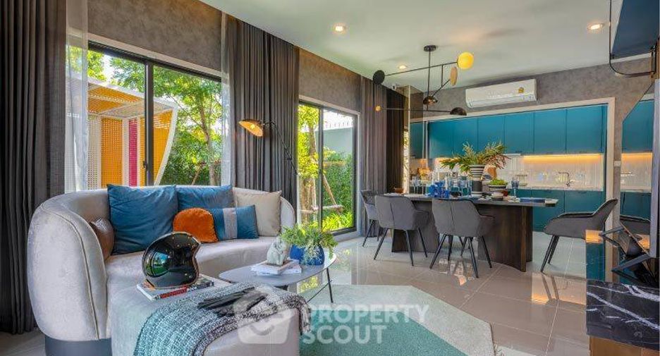For sale 2 ベッドルーム townhouse in Saphan Sung, Bangkok