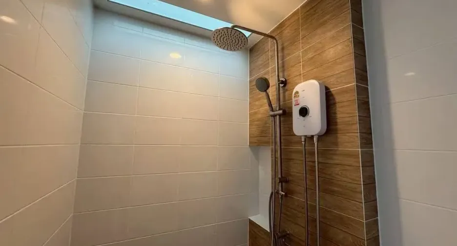 Casa en alquiler de 3 habitaciones en Bang Phli, Samut Prakan