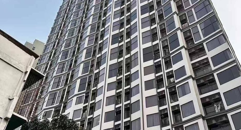 À vendre 1 chambre condo à Huai Khwang, Bangkok