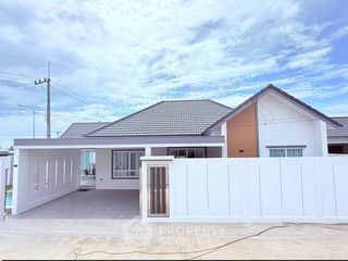 Casa en venta de 3 habitaciones en Bang Lamung, Chonburi