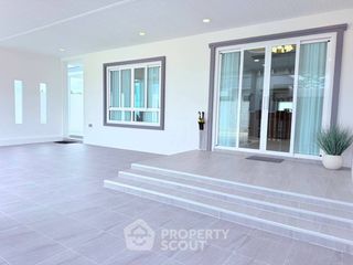 Casa en venta de 3 habitaciones en Bang Lamung, Chonburi