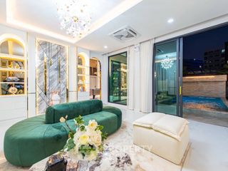 For sale 4 bedrooms villa in Bang Lamung, Chonburi