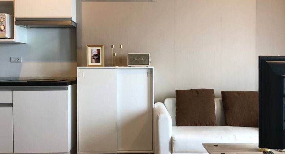 For sale 1 bed condo in Phasi Charoen, Bangkok