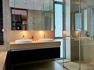 À vendre 2 chambres condo à Sathon, Bangkok