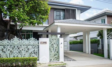 For rent and for sale 4 bedrooms house in Bang Khae, Bangkok