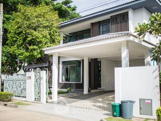 For rent and for sale 4 bedrooms house in Bang Khae, Bangkok
