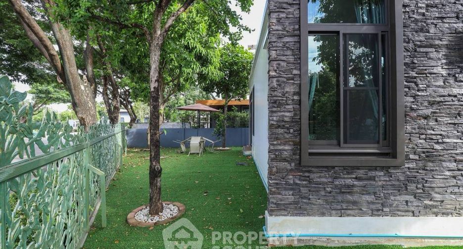 For rent and for sale 4 bedrooms house in Bang Khae, Bangkok