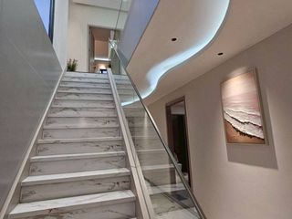 Villa en venta de 5 habitaciones en Bang Lamung, Chonburi