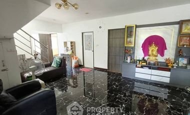 出售 6 卧室 独立屋 在 Mueang Chon Buri, Chon Buri