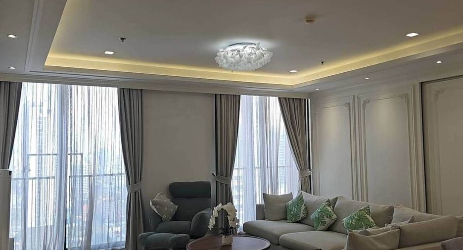 À vendre 3 chambres condo à Watthana, Bangkok