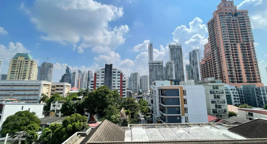 Condo en alquiler de 1 habitaciones en Khlong Toei, Bangkok