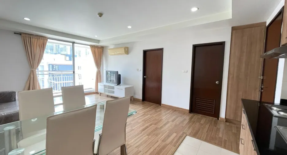 Condo en alquiler de 1 habitaciones en Khlong Toei, Bangkok