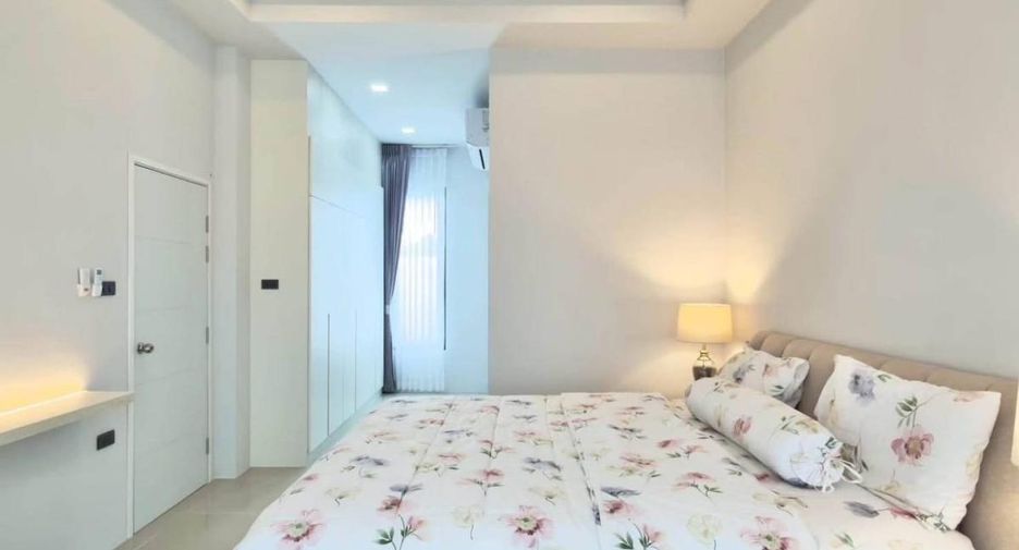 For sale 3 bedrooms house in Huay Yai, Pattaya