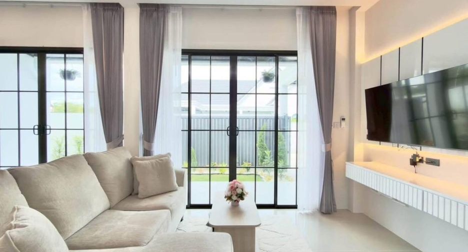 For sale 3 bedrooms house in Huay Yai, Pattaya