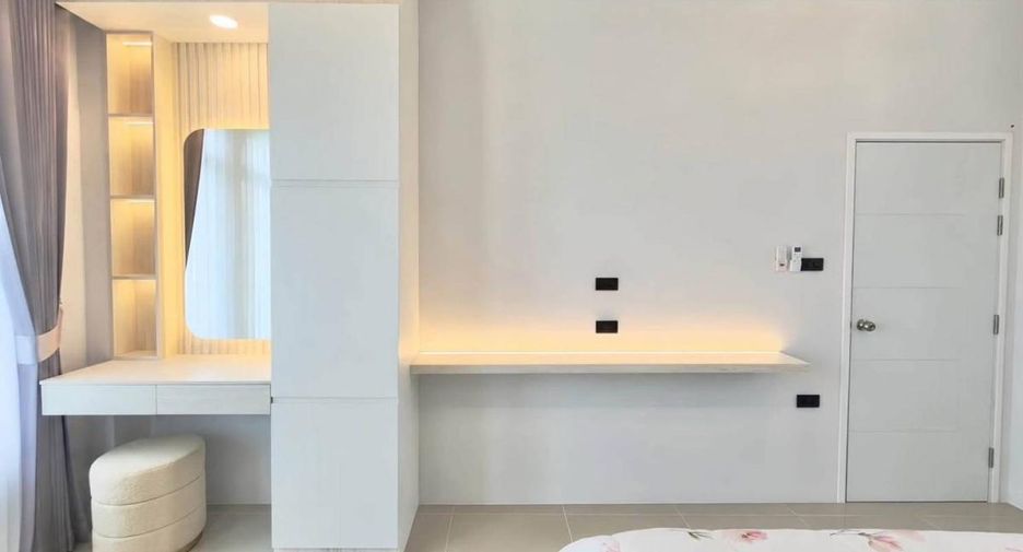 For sale 3 bedrooms house in Huay Yai, Pattaya