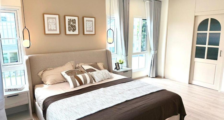 Haus zur Miete mit 4 Zimmer in Bang Phli, Samut Prakan