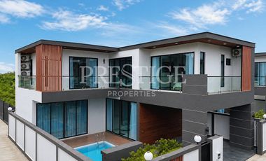 For sale 3 ベッドルーム house in Na Jomtien, Pattaya
