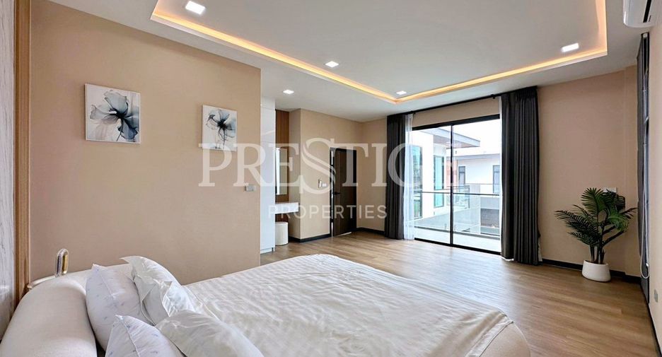 For sale 3 ベッドルーム house in Na Jomtien, Pattaya
