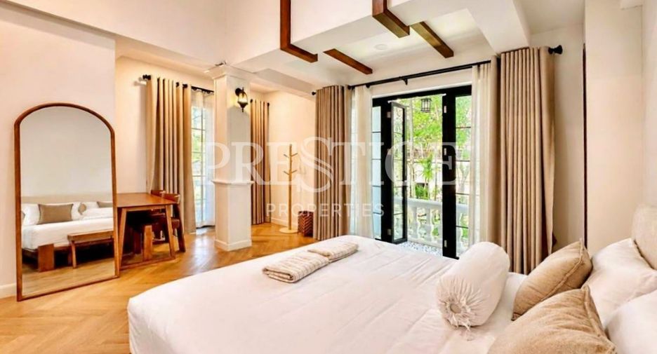 À louer 4 chambres maison à Huay Yai, Pattaya