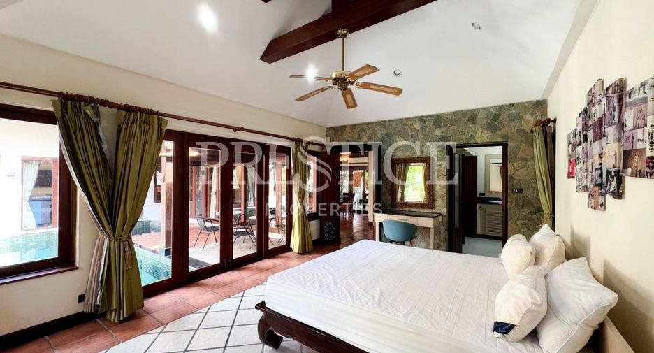 À louer 3 chambres maison à Bang Lamung, Chonburi