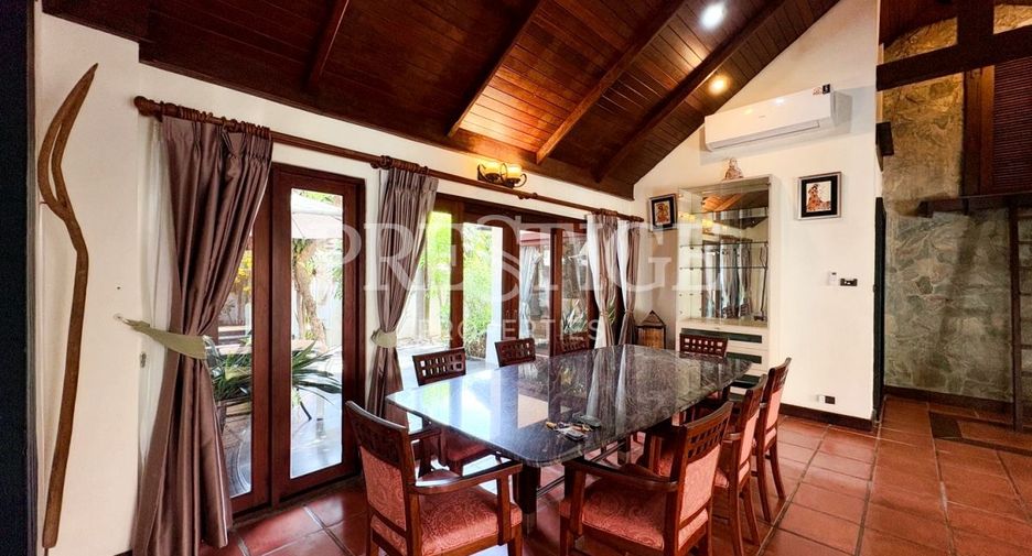 À louer 3 chambres maison à Bang Lamung, Chonburi