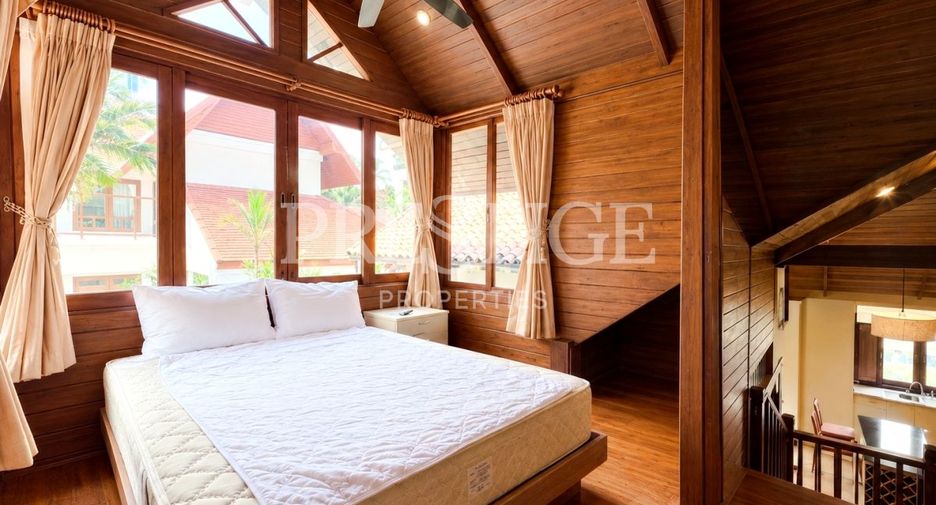 À louer 3 chambres maison à Bang Lamung, Chonburi