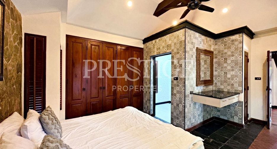 À louer 3 chambres maison à Bang Lamung, Chonburi