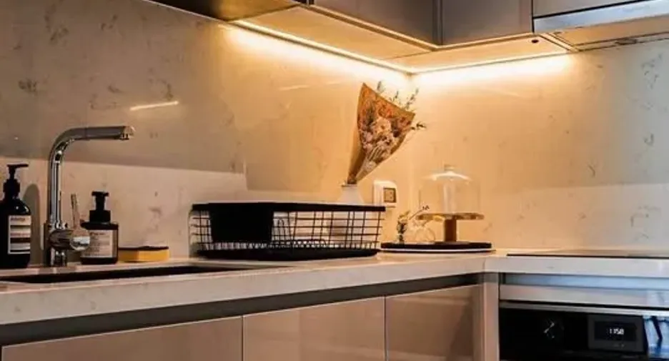 Condo en alquiler de 2 habitaciones en Khlong Toei, Bangkok