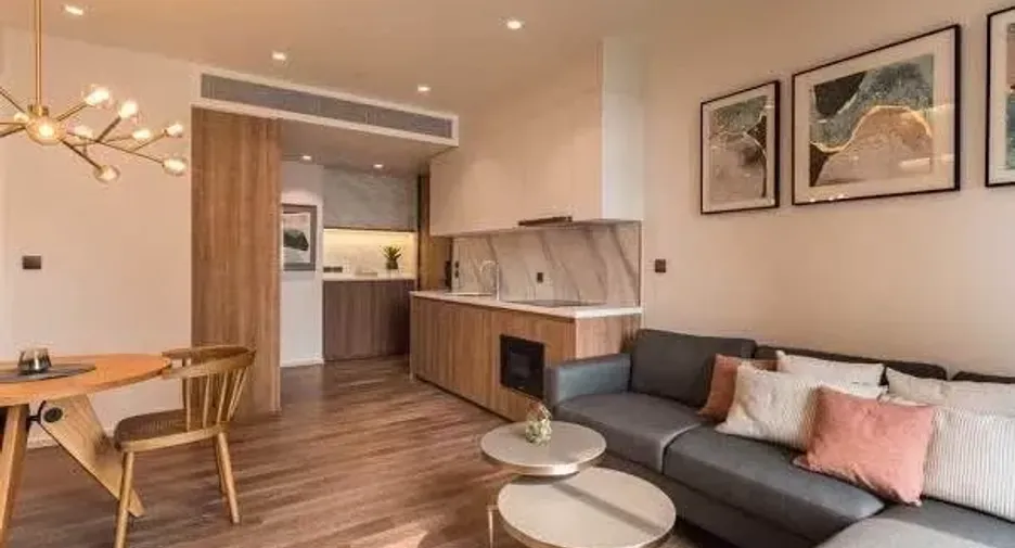 Wohnung zur Miete mit 2 Zimmer in Khlong Toei, Bangkok