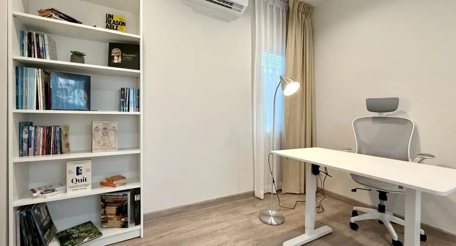 For rent 4 bedrooms house in Mueang Phuket, Phuket
