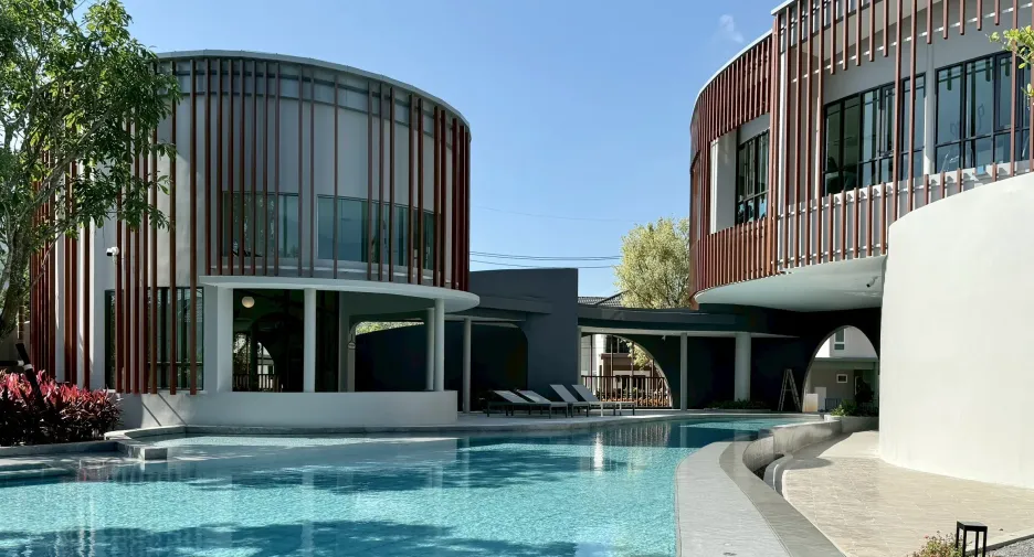 For rent 4 bedrooms house in Mueang Phuket, Phuket