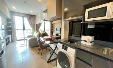 Condo en alquiler de 1 habitaciones en Khlong Toei, Bangkok