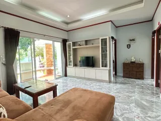 For rent 3 ベッドルーム house in Bang Saray, Pattaya
