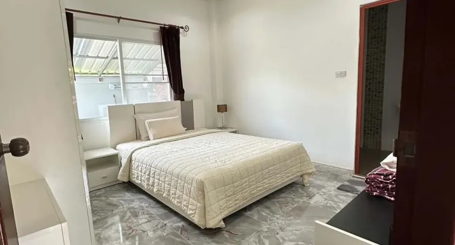 For rent 3 ベッドルーム house in Bang Saray, Pattaya