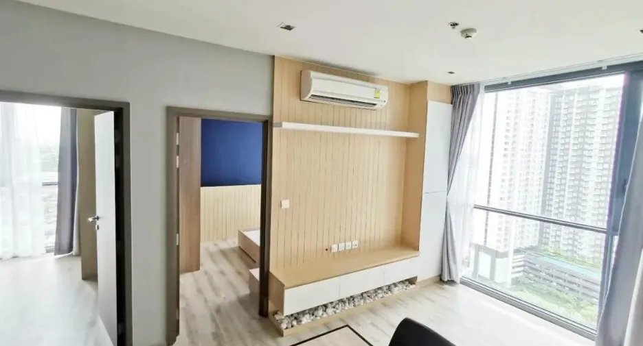 Condo en alquiler de 2 habitaciones en Bang Sue, Bangkok