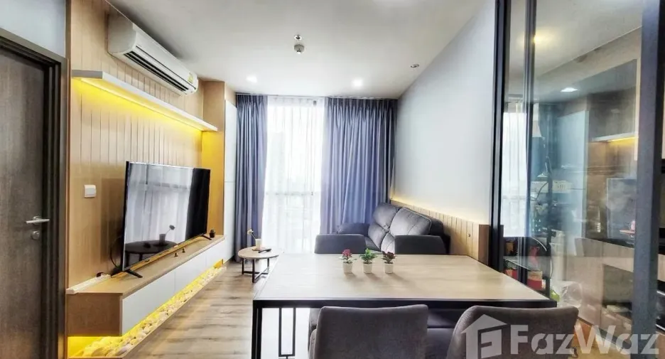 Condo en alquiler de 2 habitaciones en Bang Sue, Bangkok