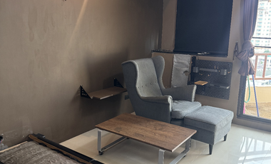 Wohnung zur Miete mit Studio in Sathon, Bangkok