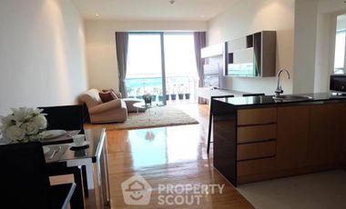 Condo en venta de 2 habitaciones en Yan Nawa, Bangkok