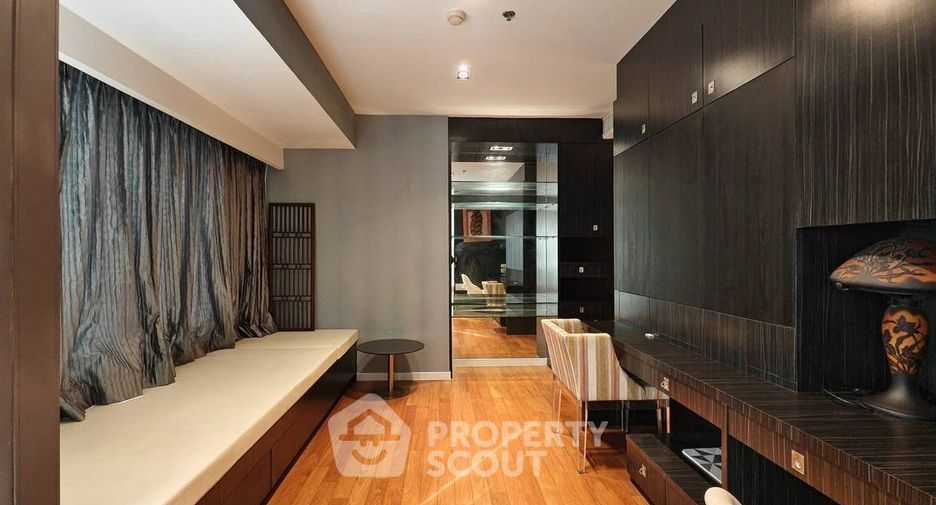 Wohnung zur Miete mit 2 Zimmer in Sathon, Bangkok