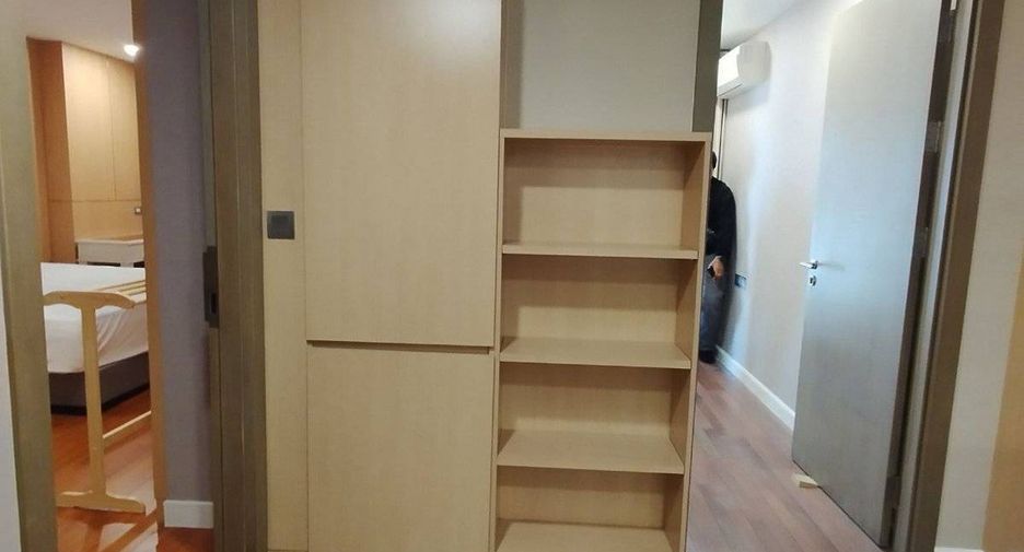 Аренда 3 спальни кондо в Патхум Щан, Бангкок