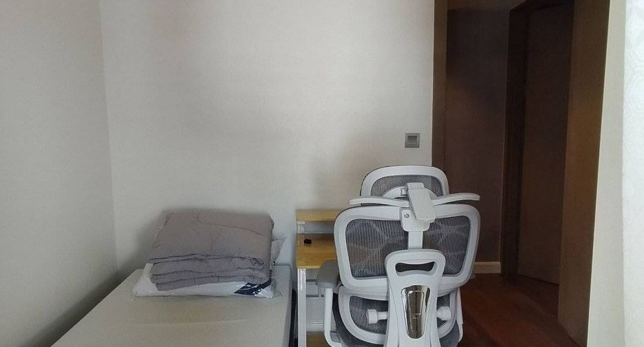 Аренда 3 спальни кондо в Патхум Щан, Бангкок