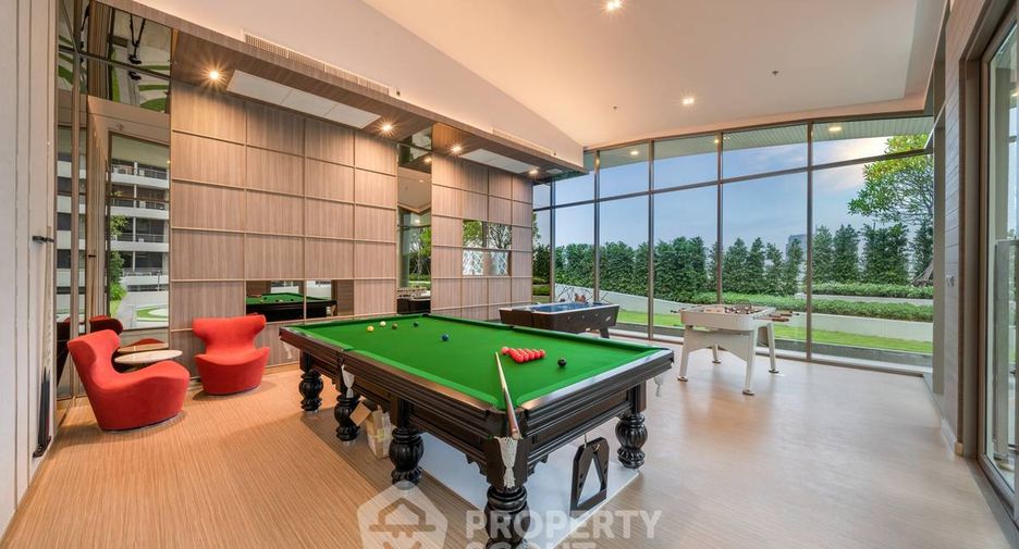 For rent 2 ベッドルーム condo in Watthana, Bangkok