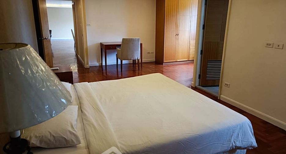 Condo en alquiler de 2 habitaciones en Yan Nawa, Bangkok